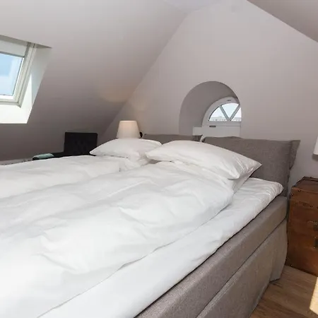 Villa-aegir-whg-josi-modern-mit-sauna-wellnessmoeglichkeit *