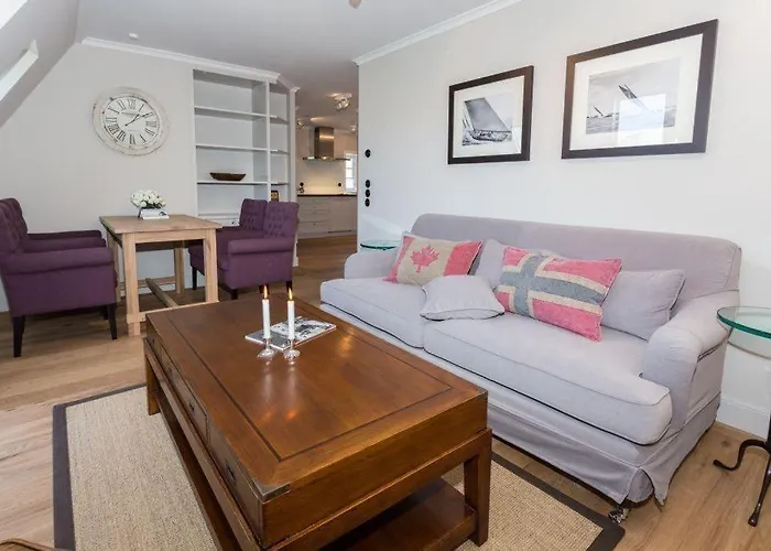 Villa-aegir-modern-mit-sauna-wellnessmoeglichkeit * Westerland